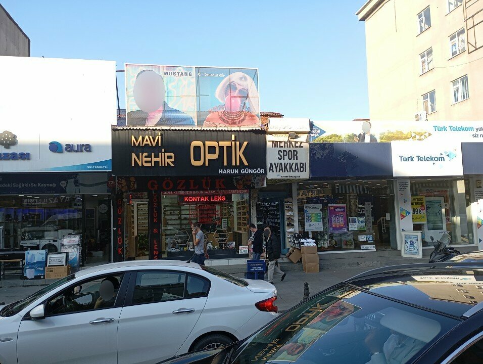 Opticial store Mavi Nehir Optik, Istanbul, photo