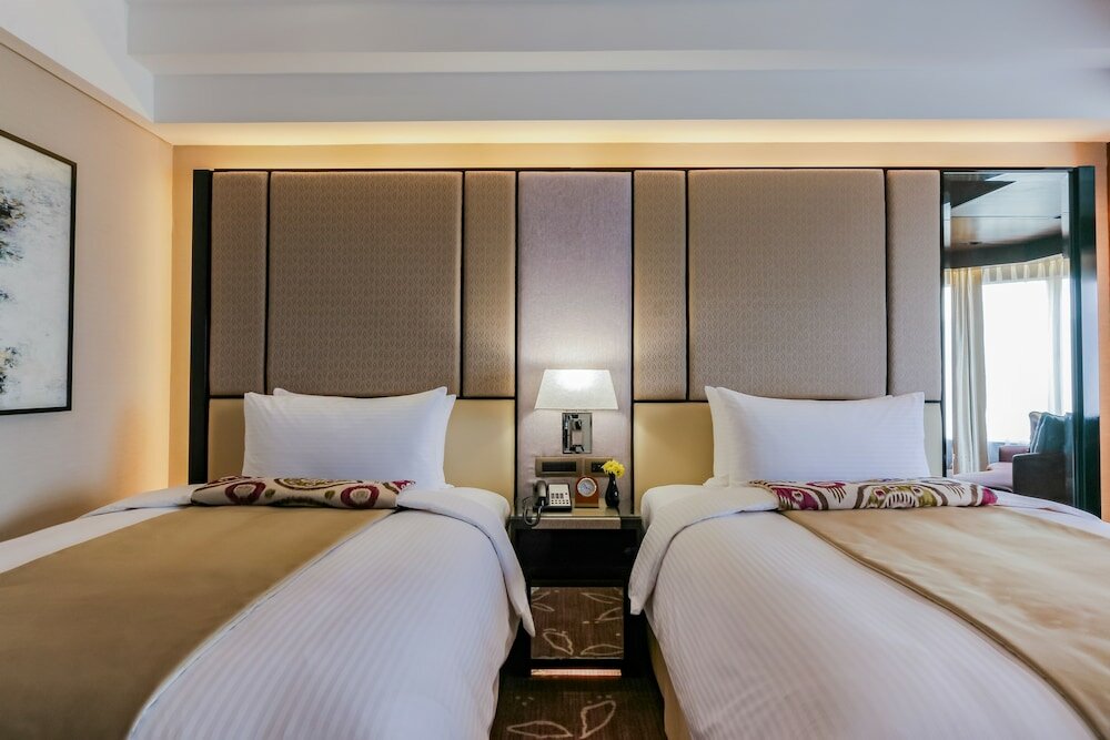 Фото Diamond Hotel Philippines