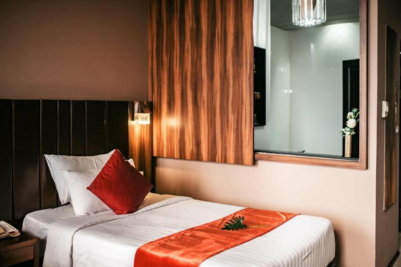 Фото Grand Howard Hotel Bangkok