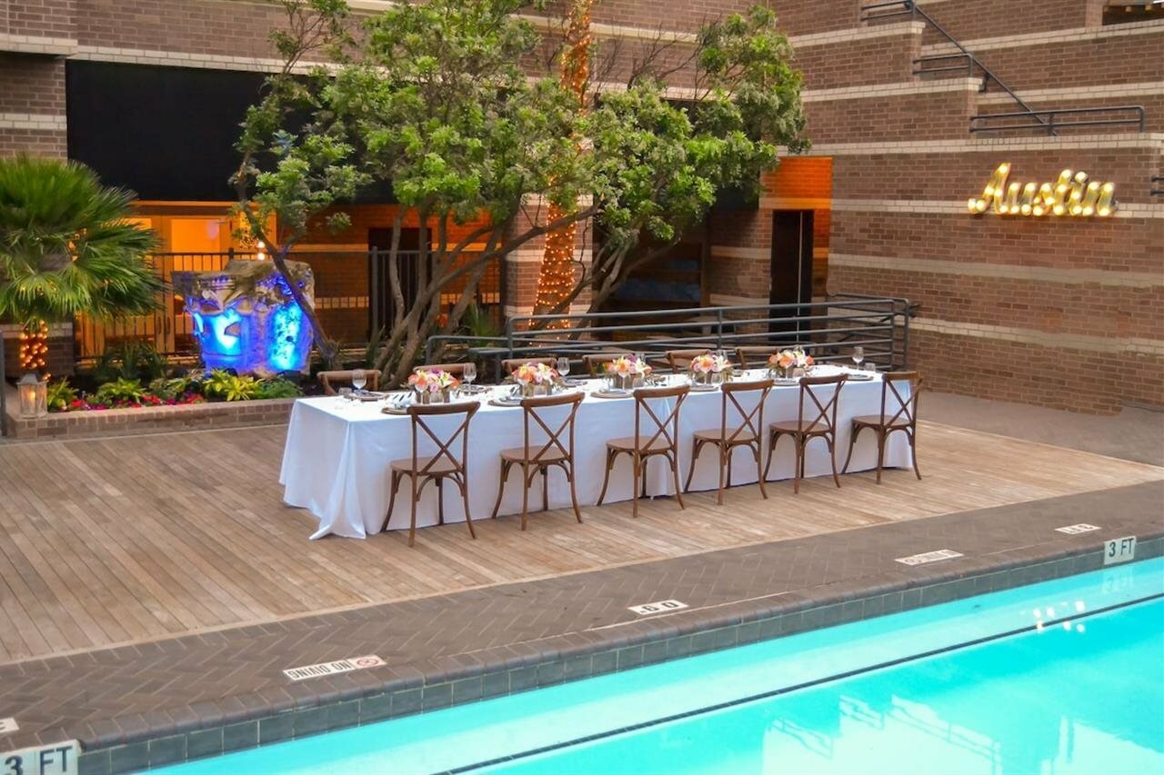 Фото DoubleTree Suites by Hilton Hotel Austin