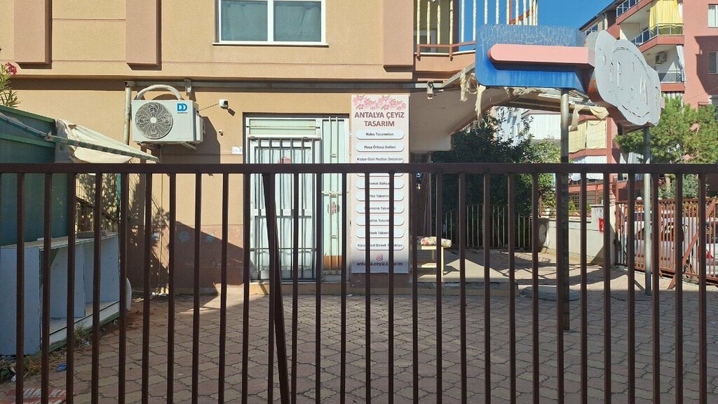 Grocery Pyramid Market, Antalya, photo