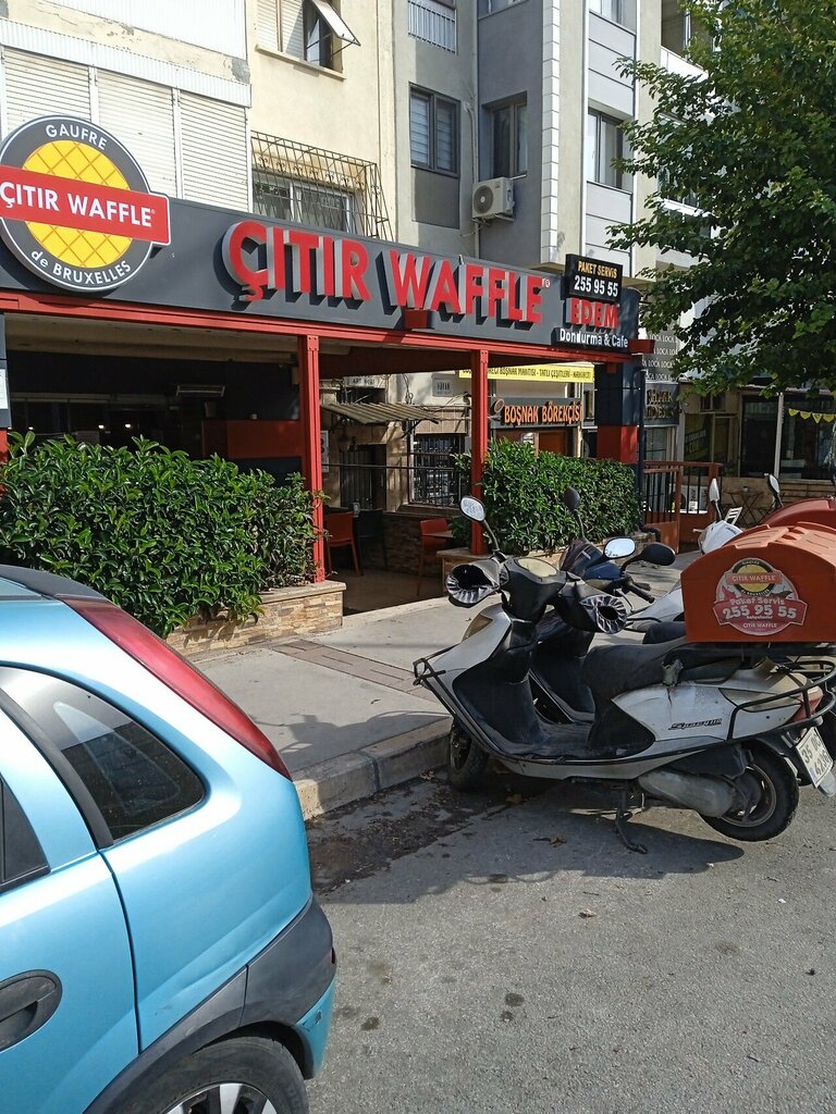 Confectionary Edem Crispy Waffles, Izmir, photo