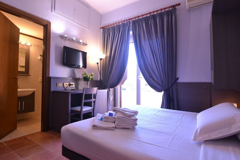 Фото Hotel Mirti