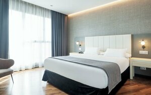 Гостиница Hotel Ilunion Alcalá Norte