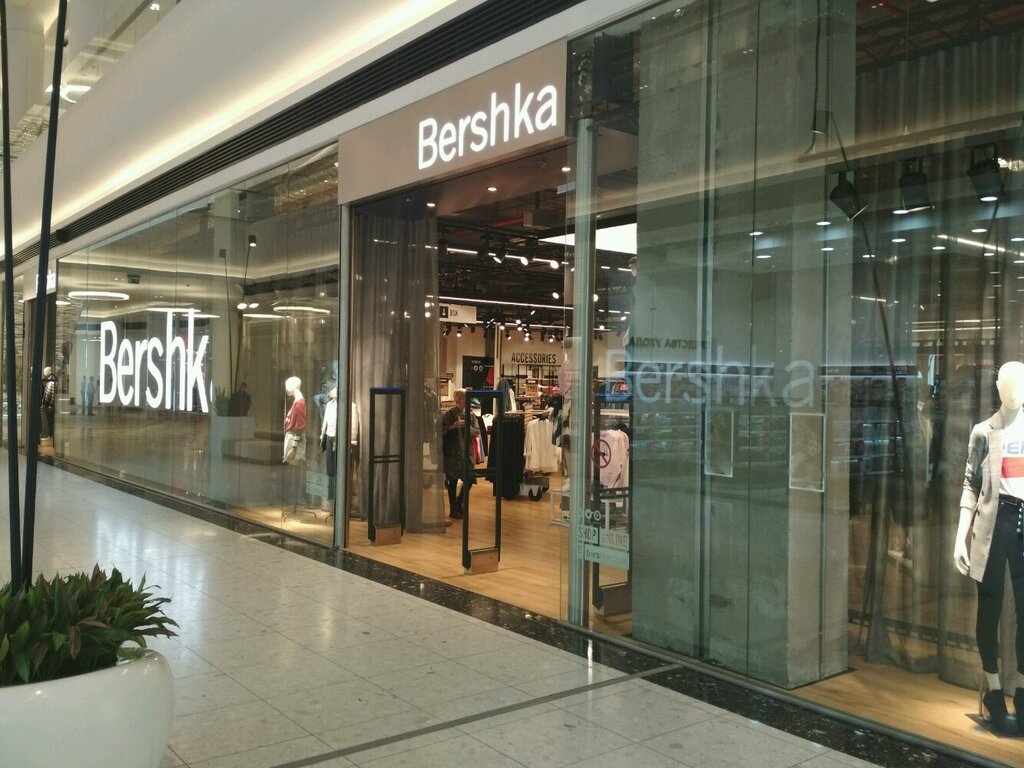 Больше не работает: Bershka, магазин одежды, Москва, Автозаводская улица,  18 — Яндекс Карты