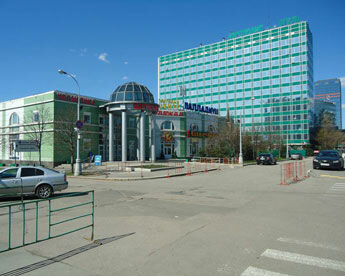 Shopping mall Palladium, Moscow, photo