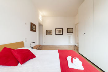 Фото At Home Heart of Milan - Manzoni