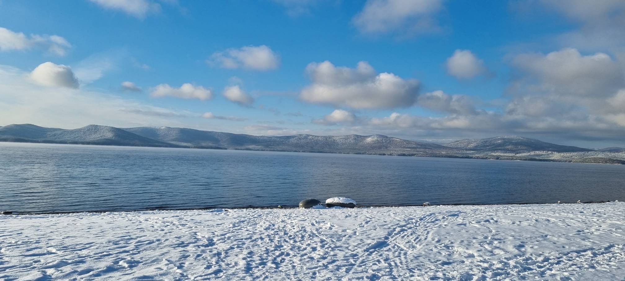 Фото Дом у озера