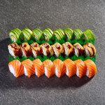 Takamura sushi (Proizvodstvennaya Street, 12к1) ، مطعم