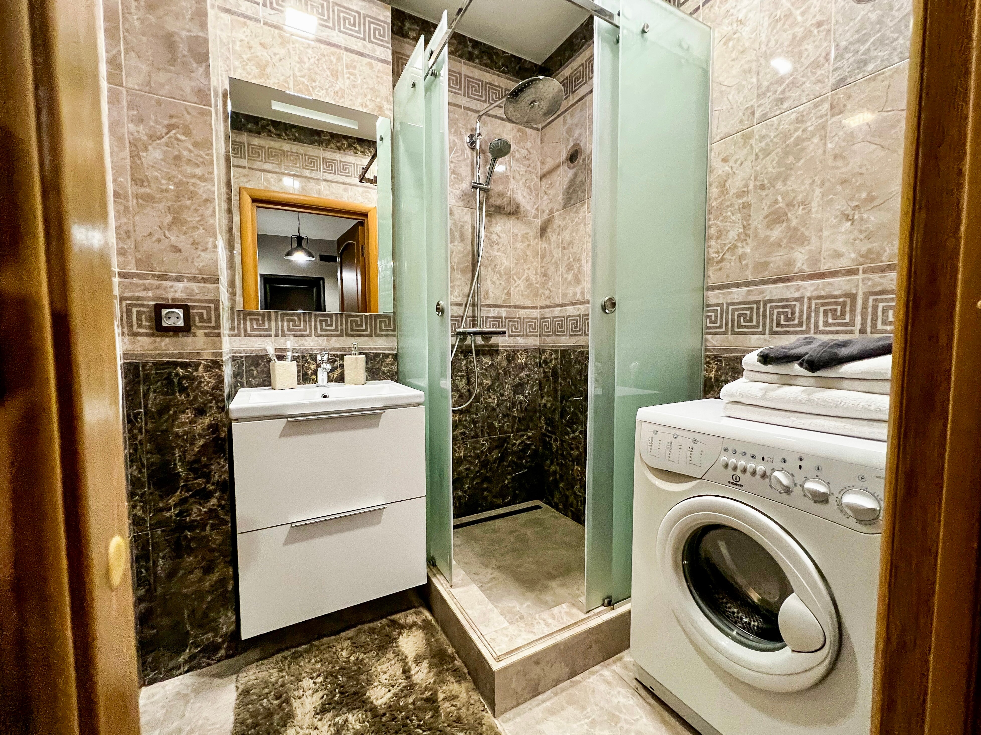 Фото Апартаменты InterLoft 7