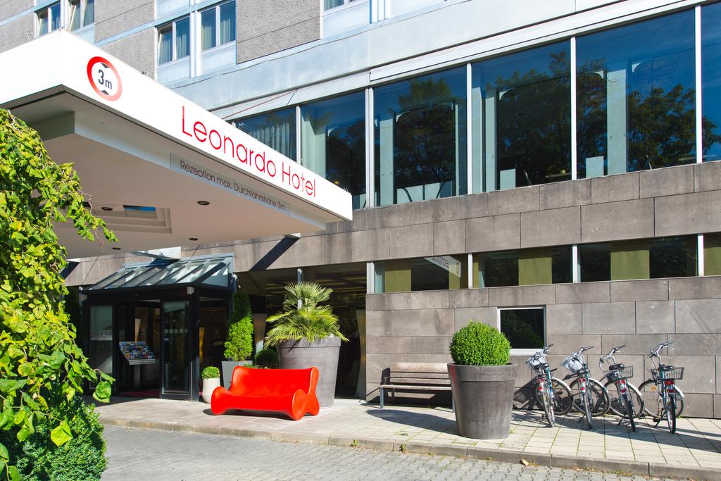 Фото Leonardo Hotel Munich Arabellapark