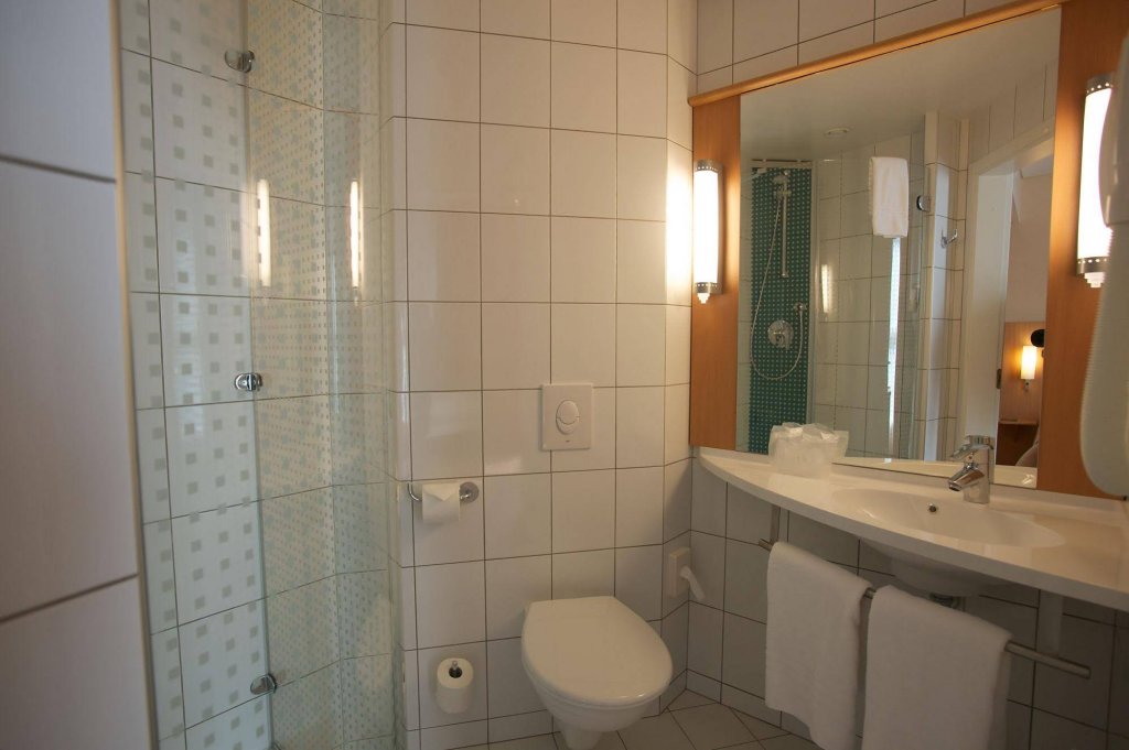 Фото Ibis Kaunas Centre