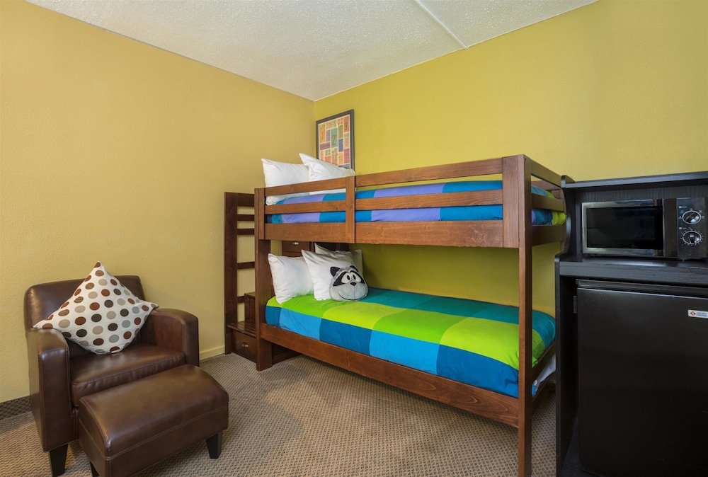 Фото Days Inn by Wyndham Washington DC/Connecticut Avenue