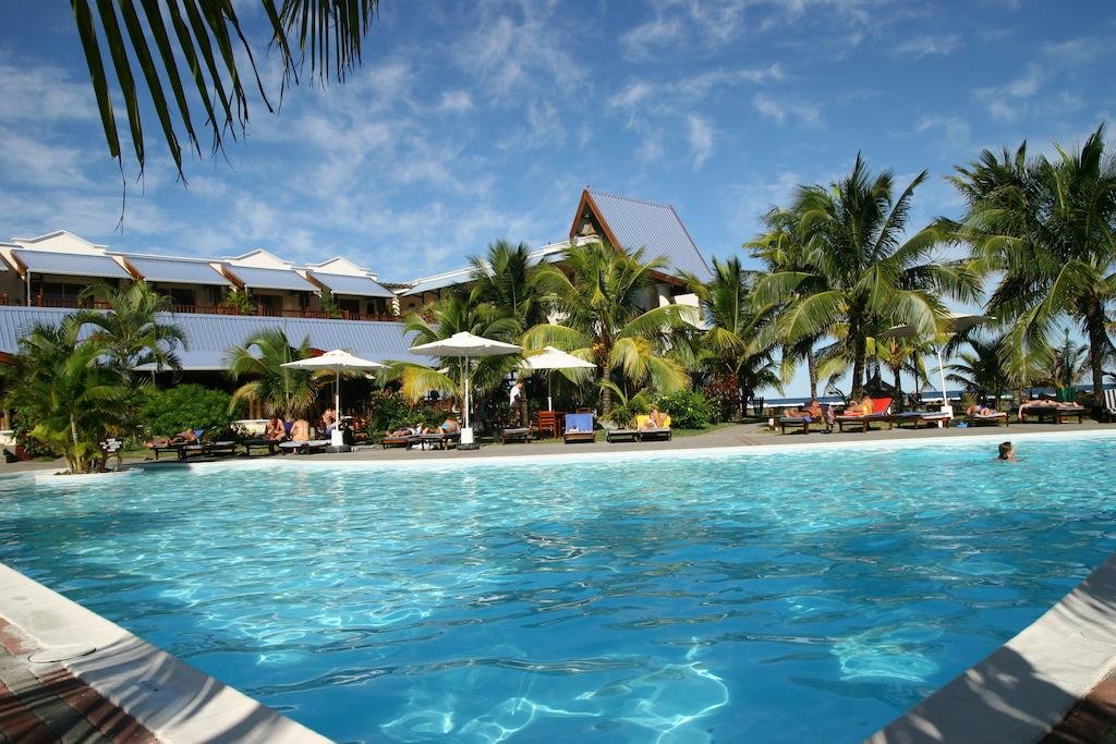 Фото Le Peninsula Bay Beach Resort