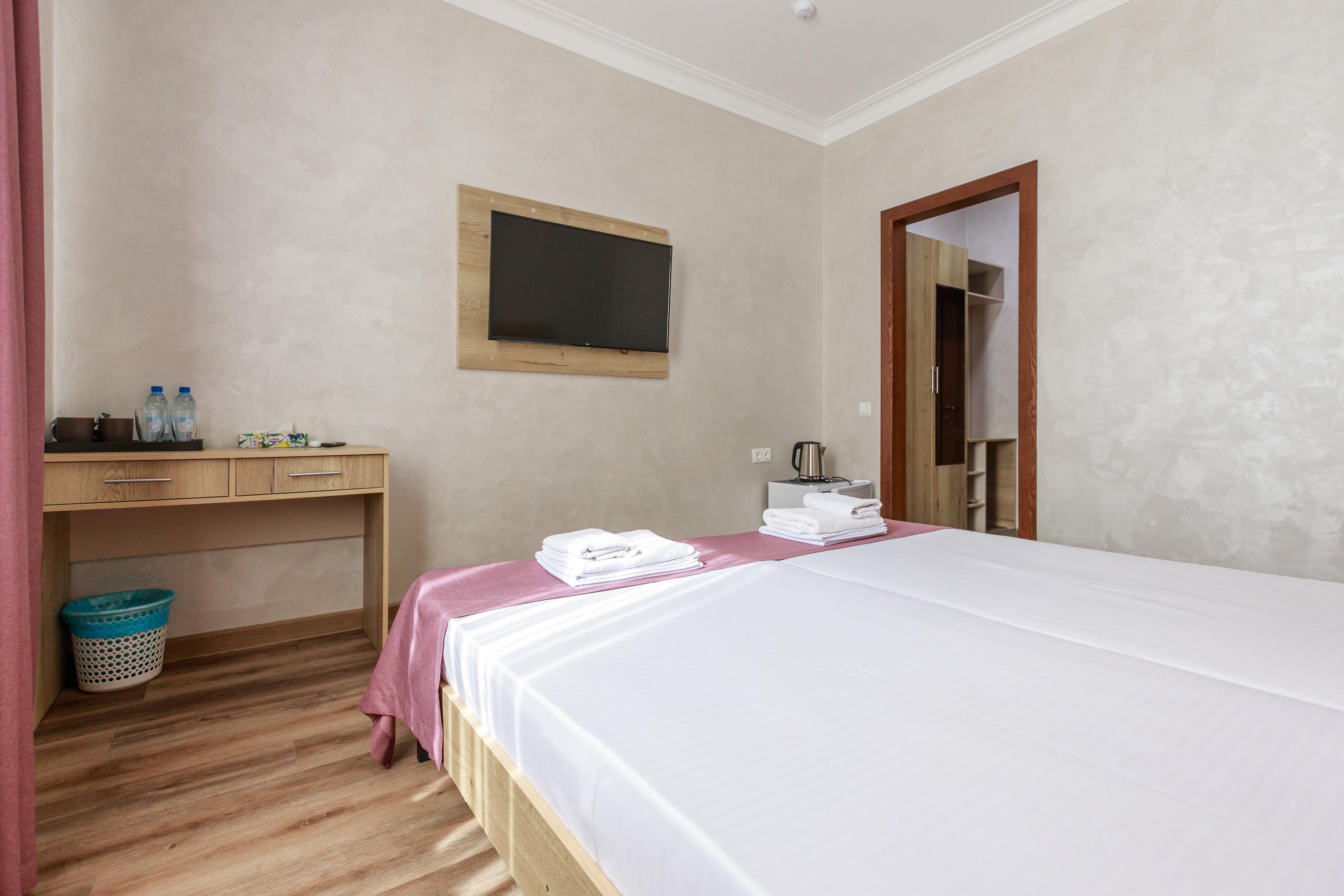 Фото Галеон