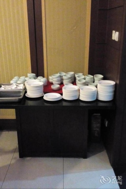 Фото The Royal Palace Hotel