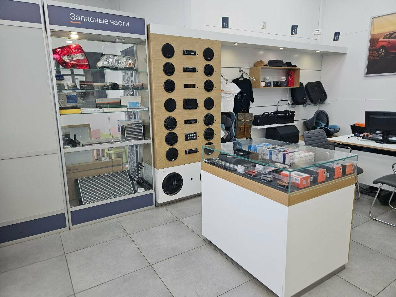 photo Сокол Моторс, Lada