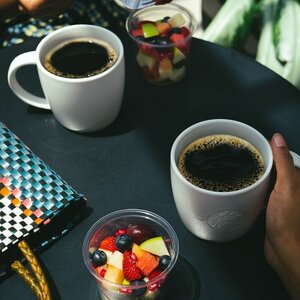 Starbucks (Mövenpick Hotel & Apartments Bur Dubai, Oud Metha, Bur Dubai, Dubai), coffee shop