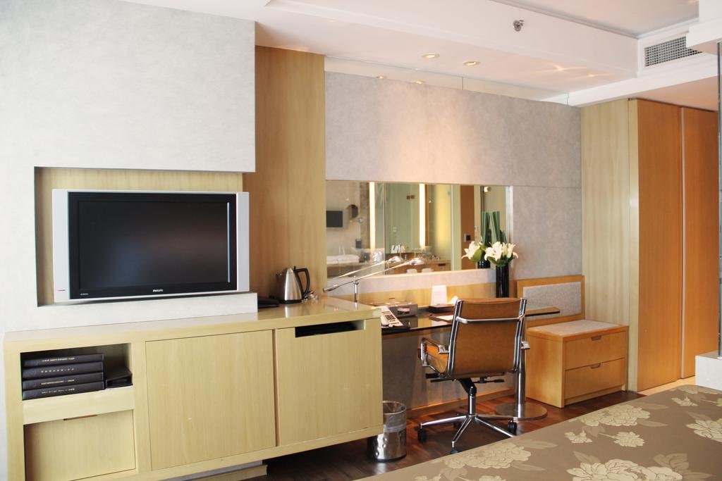Фото The Eton Hotel Shanghai