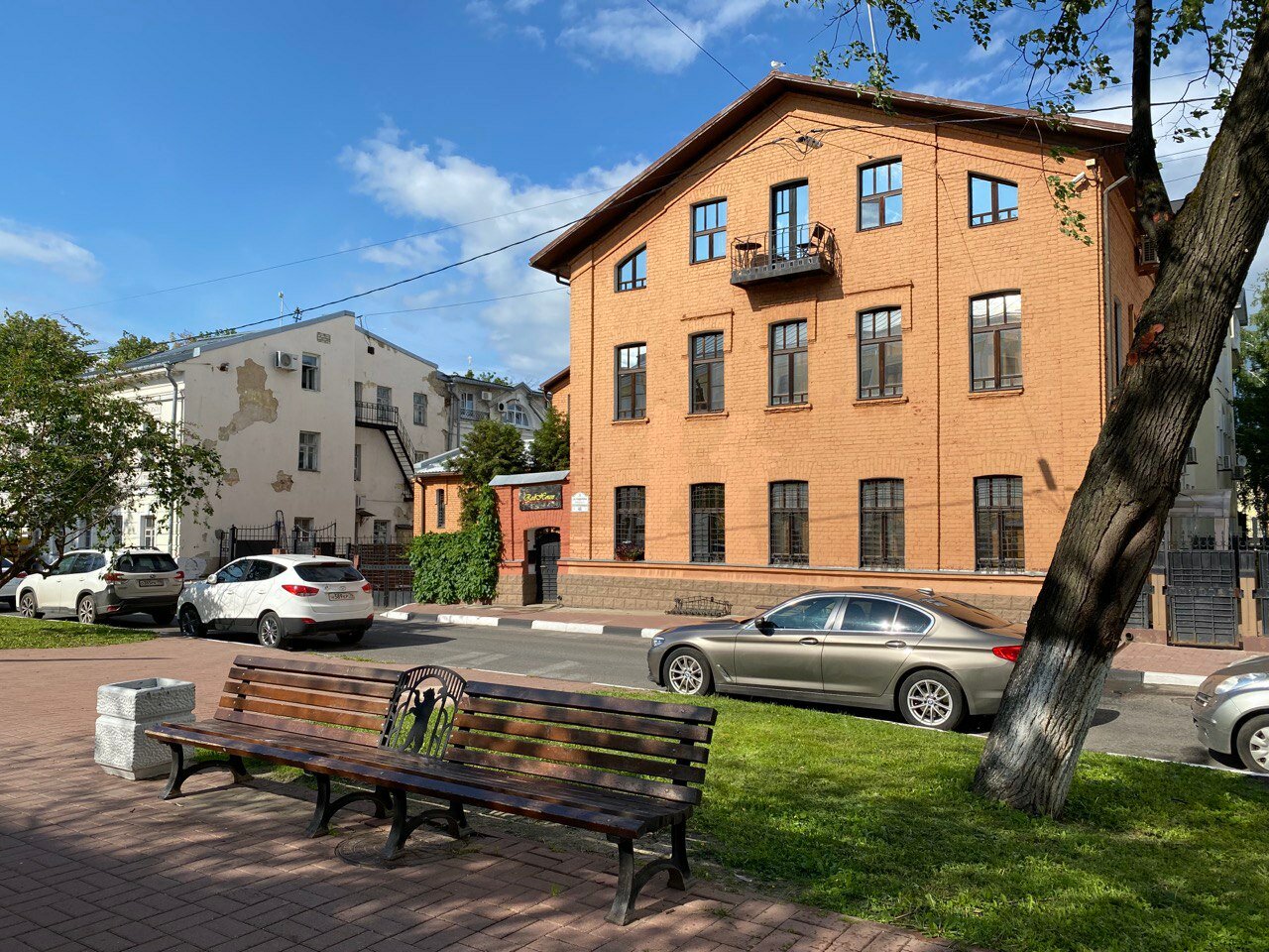 Фото Ред Хаус