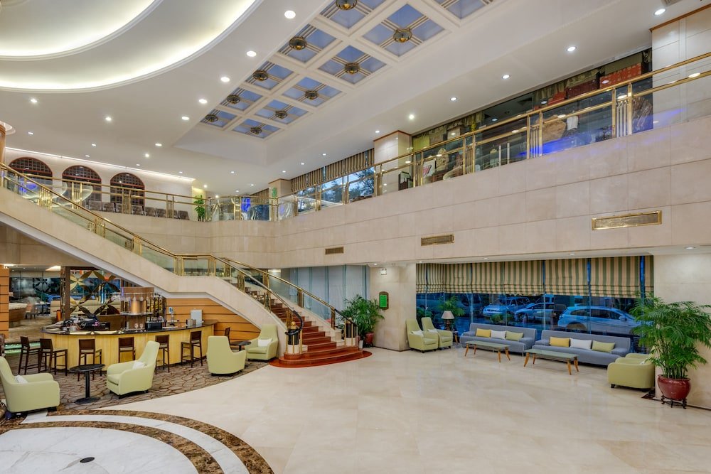 Фото Holiday Inn Shenzhen Donghua, an Ihg Hotel