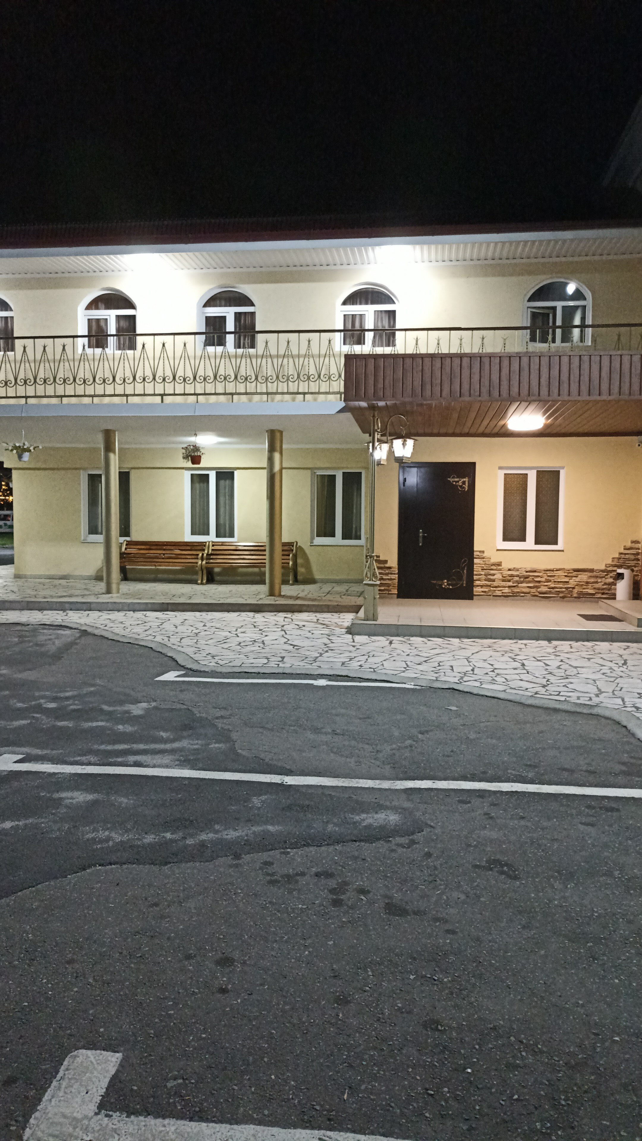 Фото Нартон