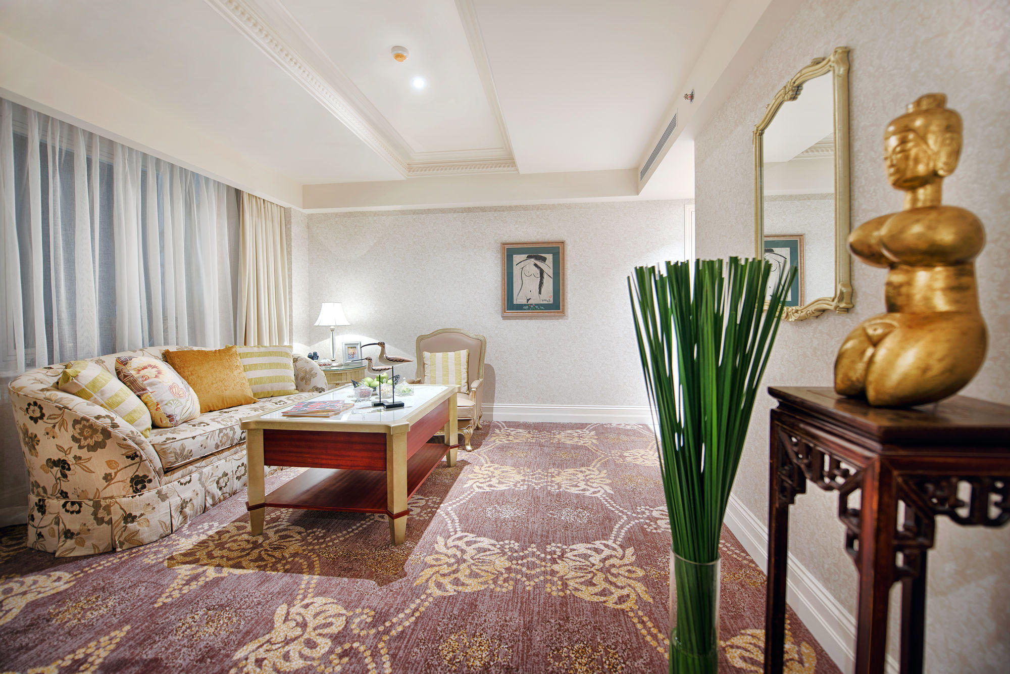 Фото Apricot Hotel