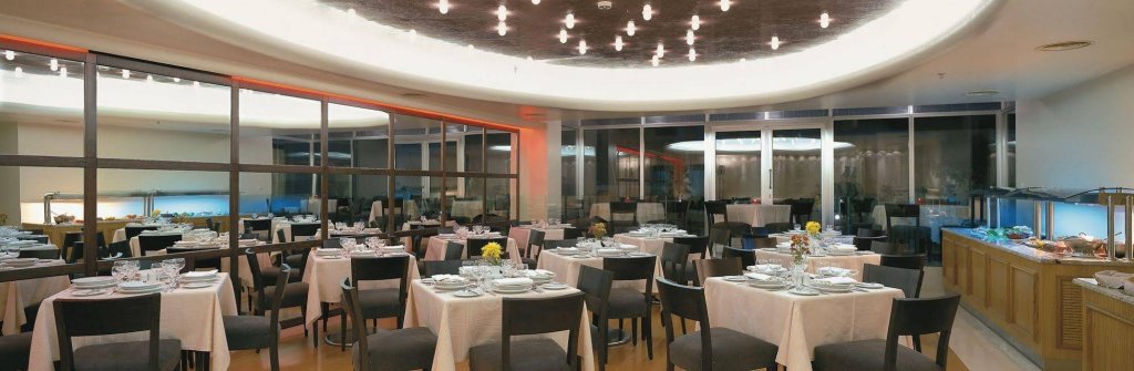 Фото Atrion Hotel