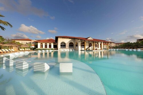 Внешний вид отеля Grand Palladium Imbassai Resort and SPA в Мата-де-Сан-Жуане, фото 1