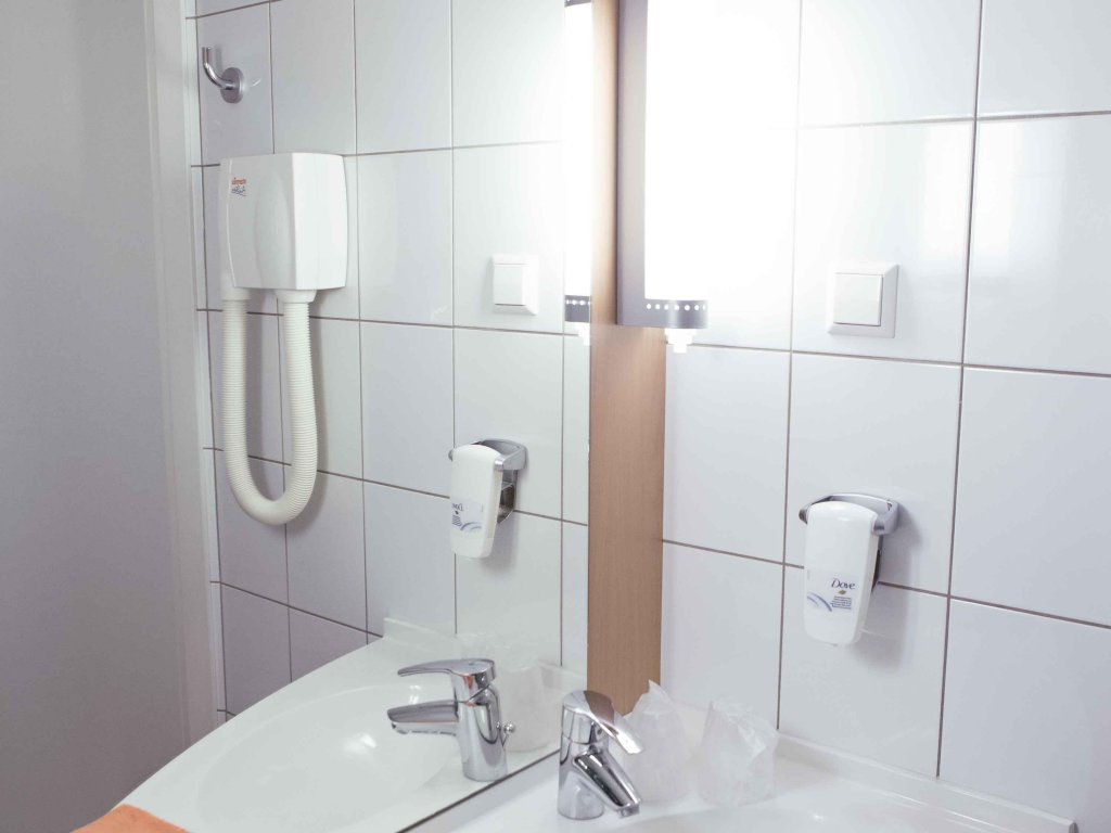 Фото Ibis Kaunas Centre