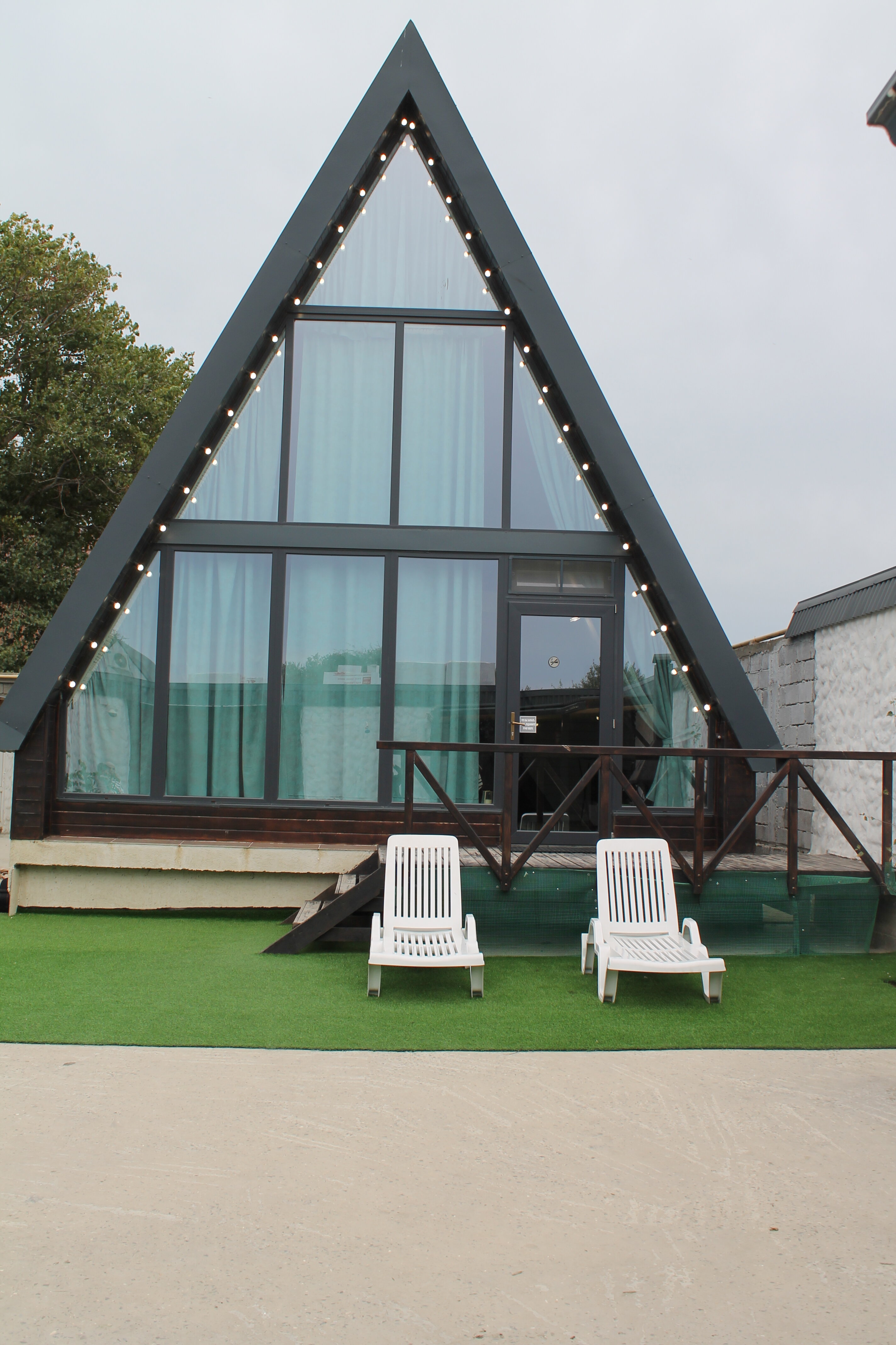 Фото Френдс Хаус