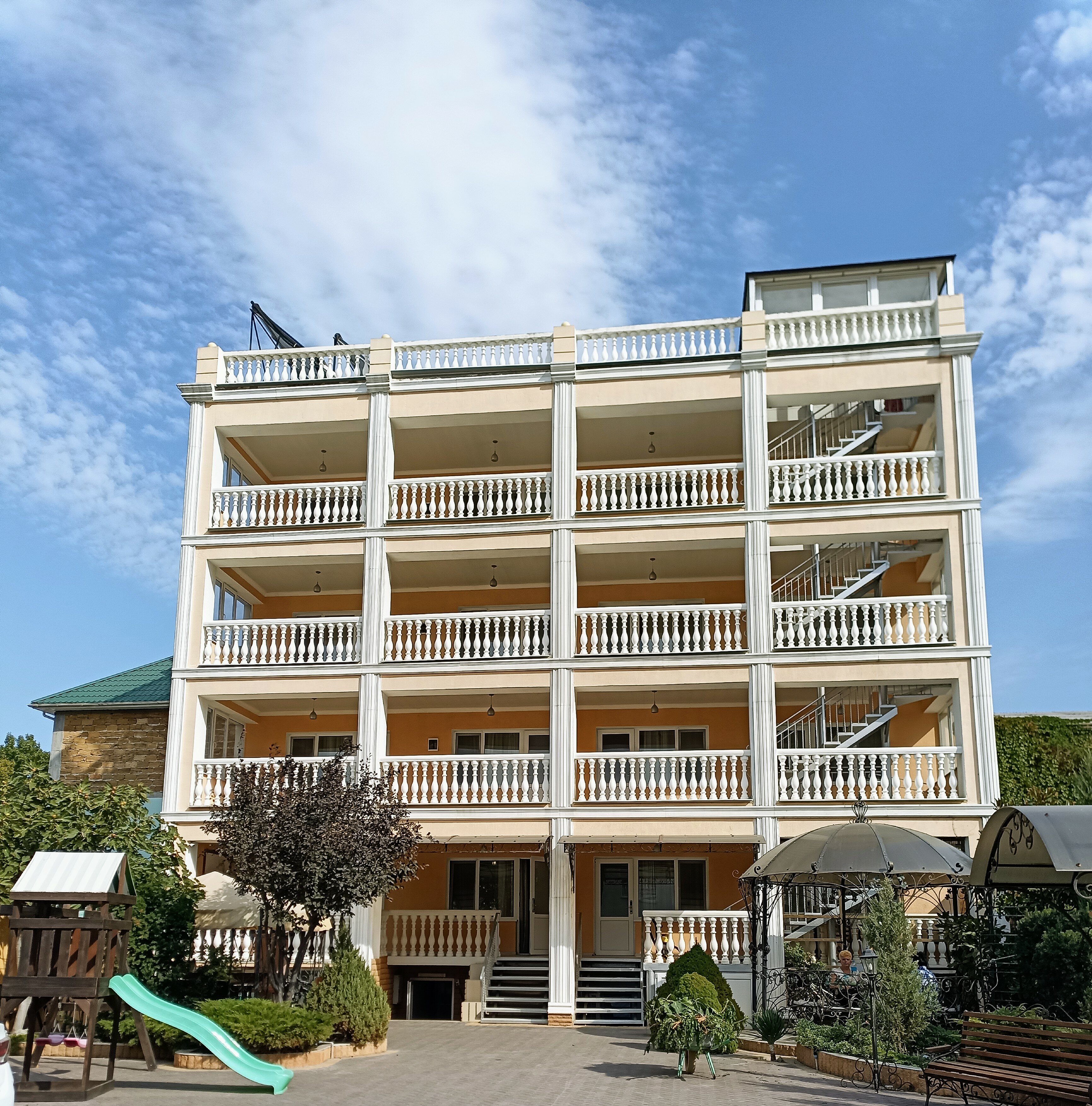 Фото Фрегат