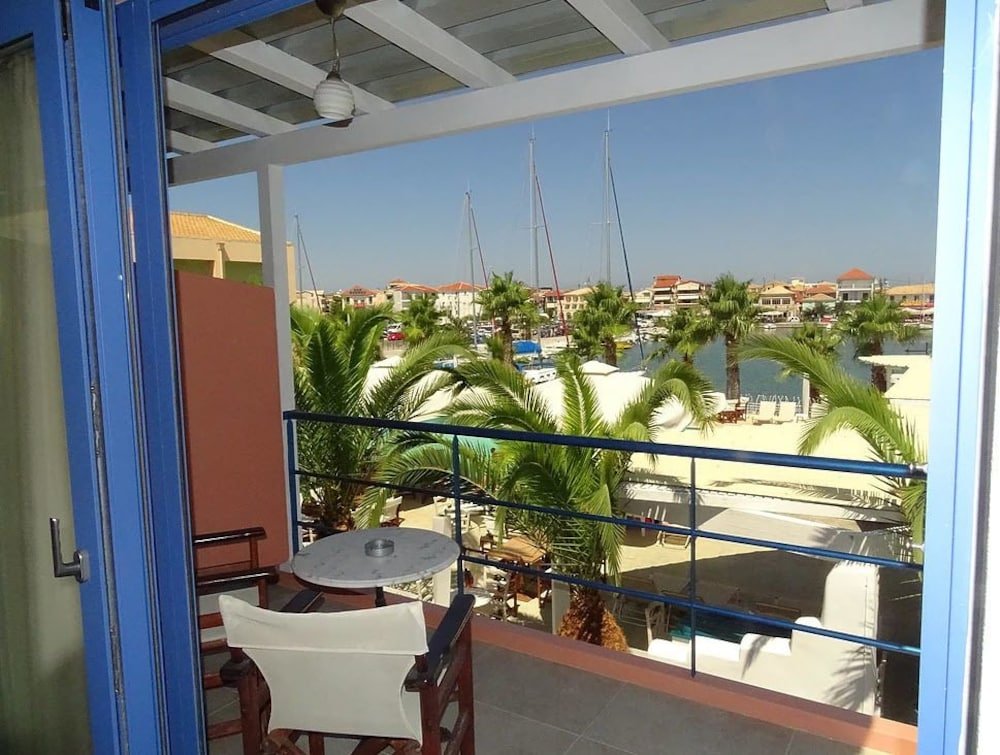 Фото Ianos Hotel