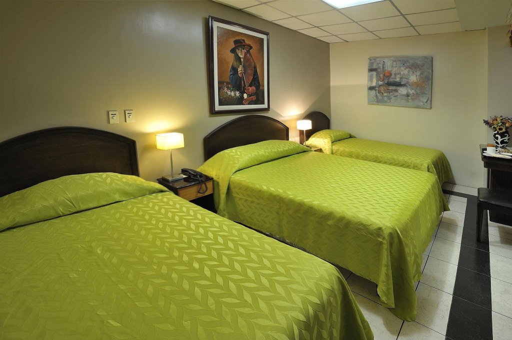 Фото Hotel Alexander