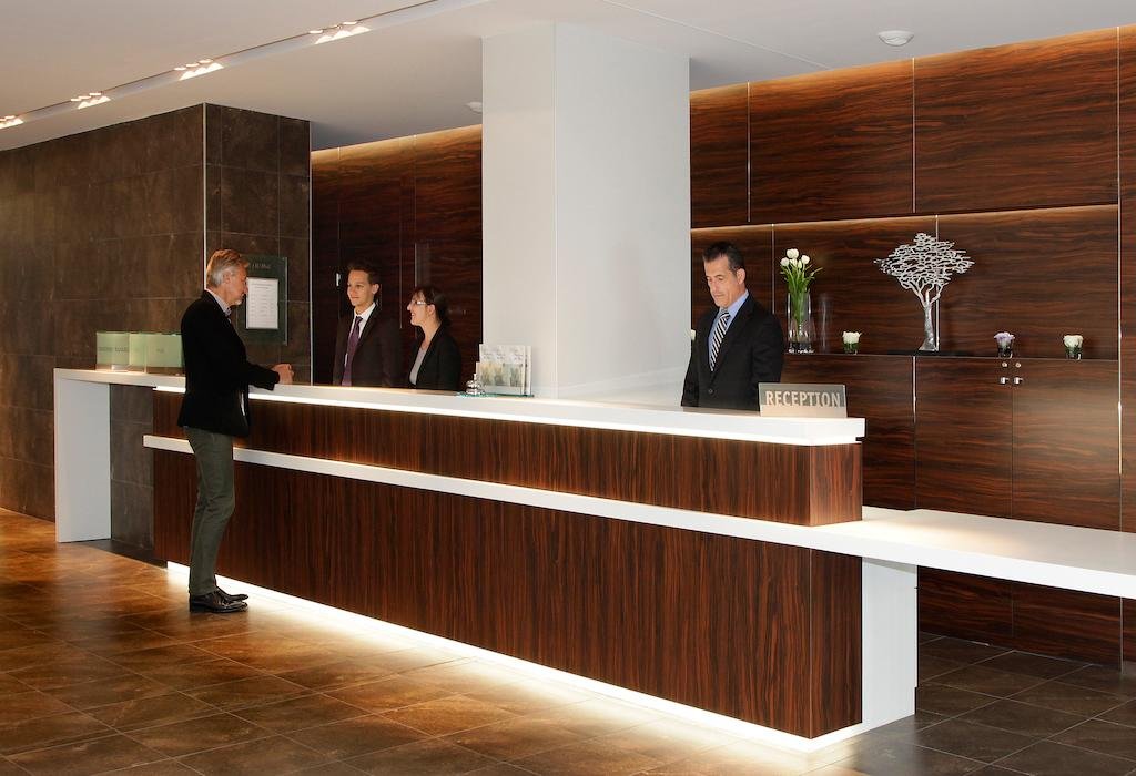 Фото Mediterranee Hotel