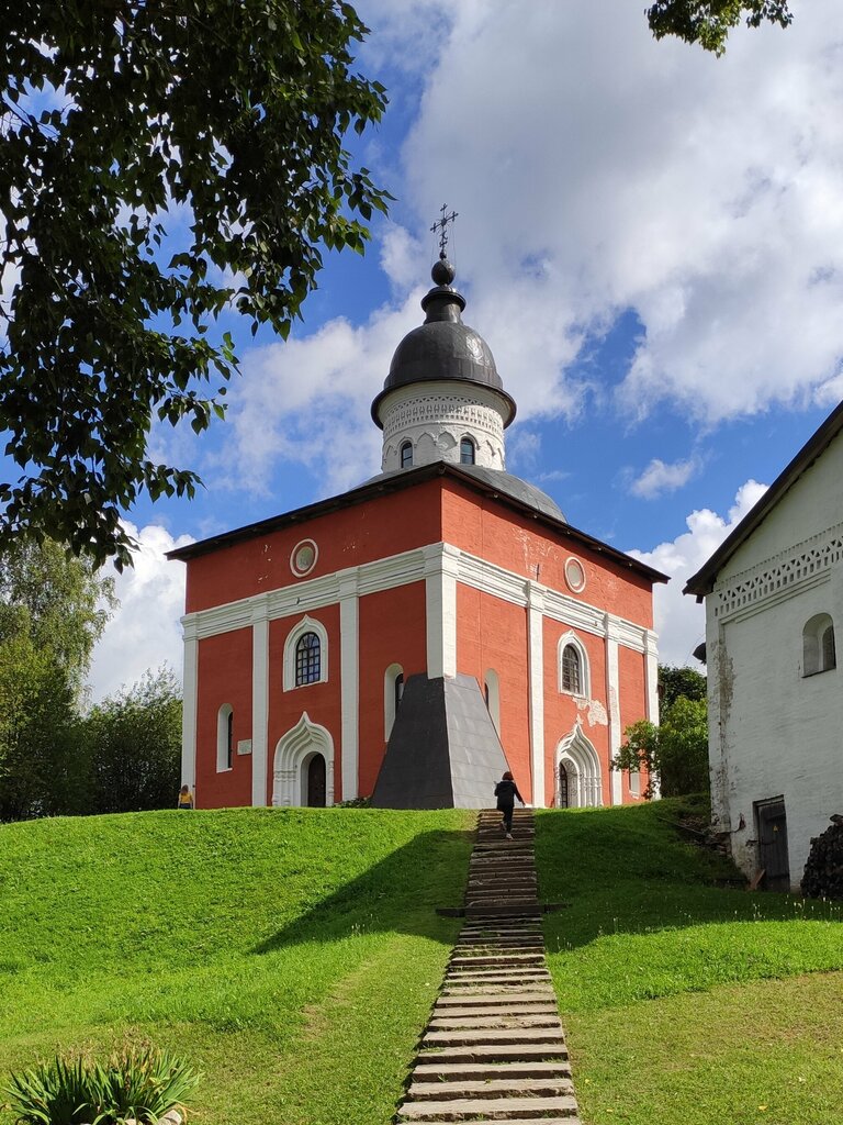 Orthodox church Собор Усекновения главы Иоанна Предтечи в Кирилло-Белозерском монастыре, Kirillov, photo