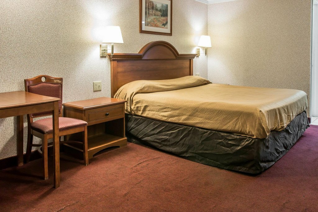 Фото Rodeway Inn