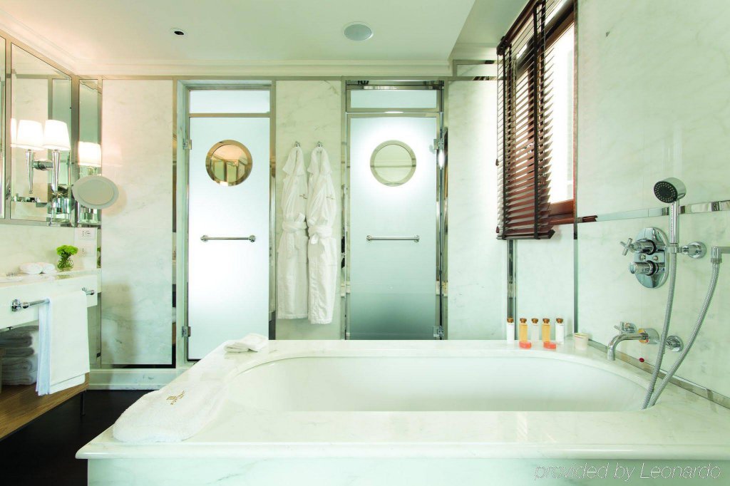 Фото Portrait Firenze - Lungarno Collection