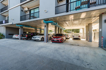 Фото C Cha-am Hotel