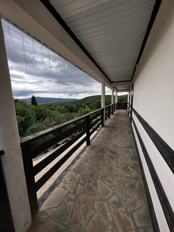 Фото Иверия