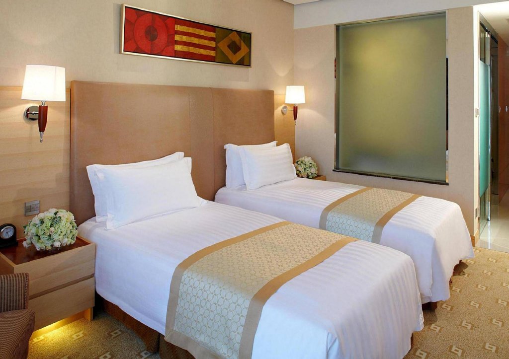 Фото Regal Jinfeng Hotel