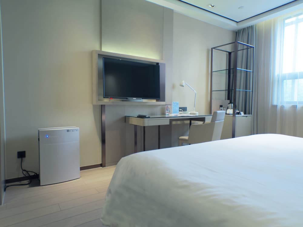 Фото Courtyard Shanghai International Tourism and Resorts Zone