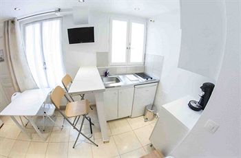 Фото H& xF4; tel de L'Horloge