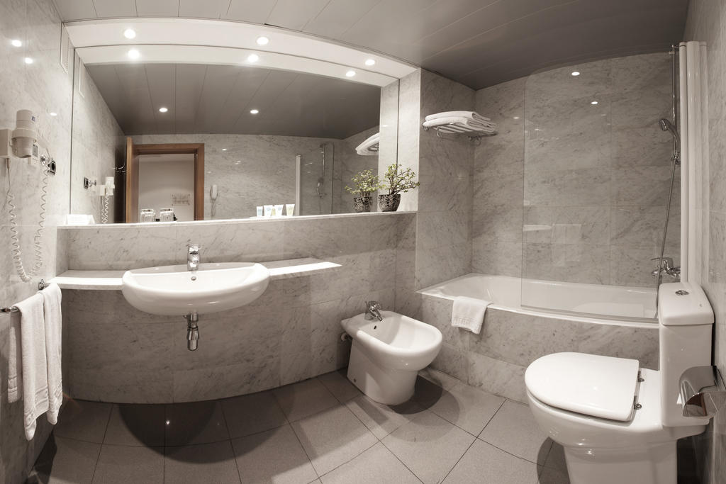 Фото Отель Onix Rambla