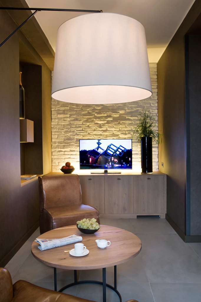 Фото Starhotels Business Palace