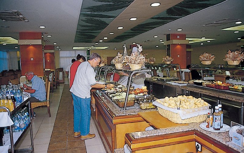 Фото Hotel Ght Oasis Tossa & SPA