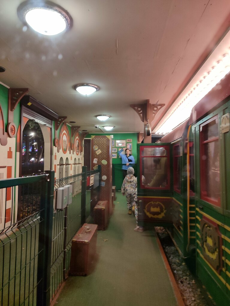 Amusement ride БДЖД – Восточный экспресс, Perm, photo