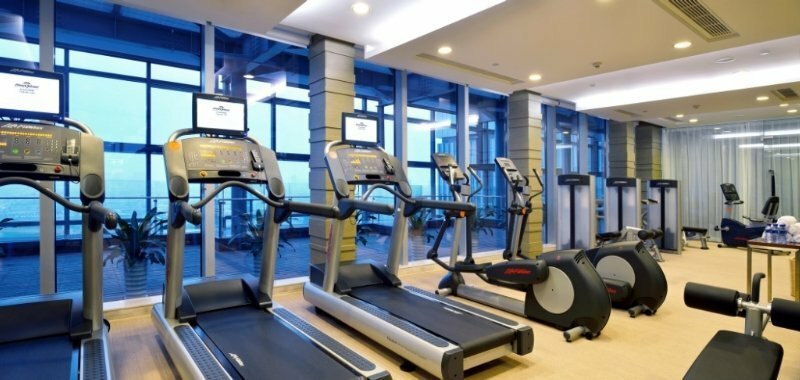 Фото Howard Johnson Ifc Plaza Ningbo