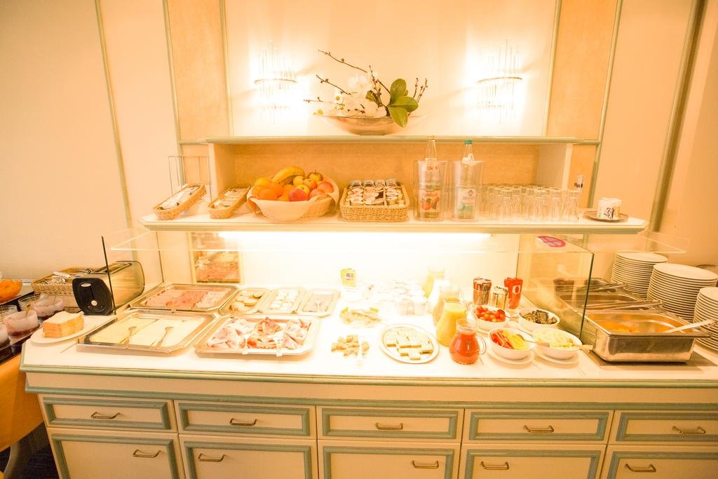 Фото Avia Hotel Regensburg