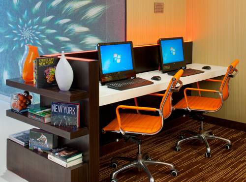 Фото Courtyard by Marriott New York Manhattan/SoHo